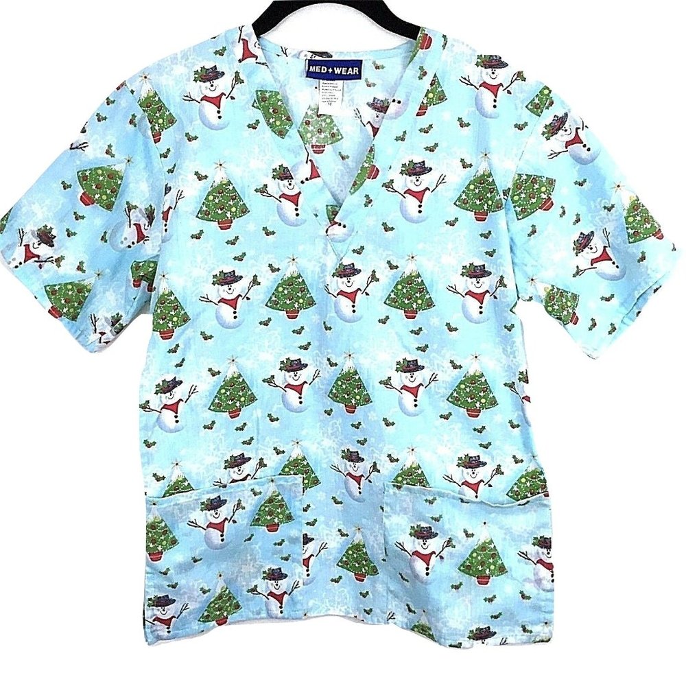 Christmas Snowmen Scrub Top Trees Holly Size Medium Blue White Red